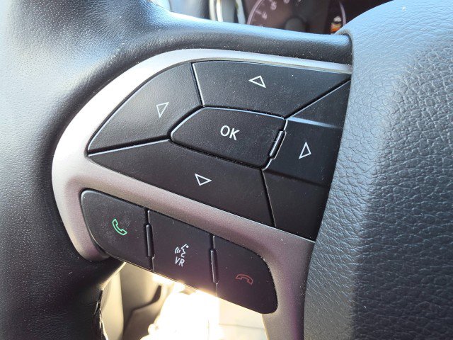 Used 2021 Jeep Grand Cherokee Laredo X AWD/4WD image 38