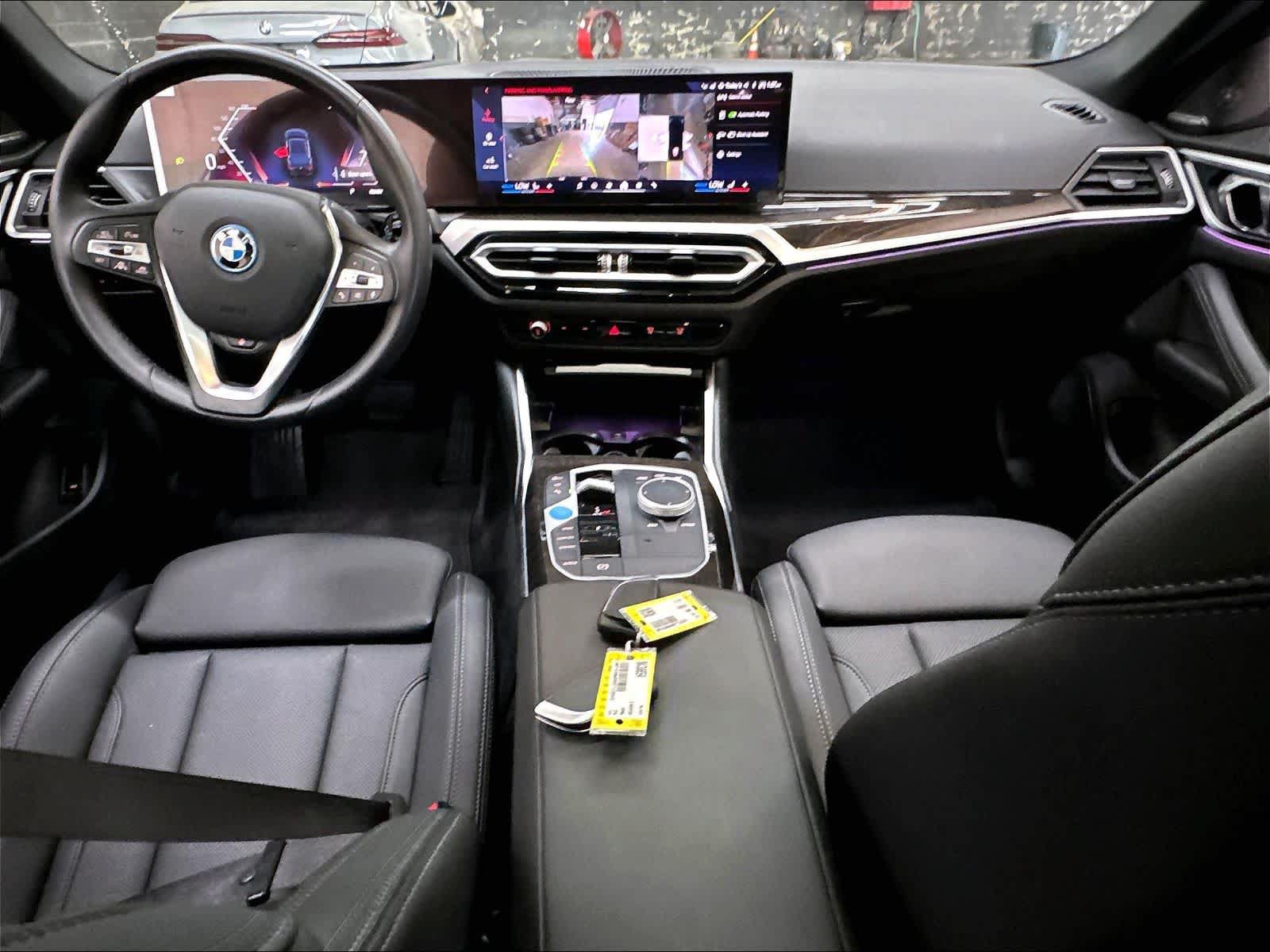 Used 2024 BMW i4 eDrive35 w/ Premium Package RWD image 17