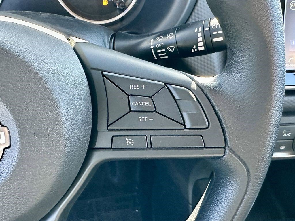 Certified 2025 Nissan Kicks Play S FWD image 26
