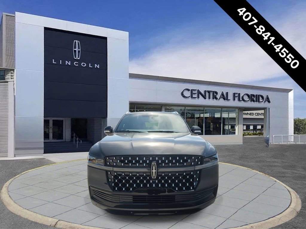 New 2026 Lincoln Navigator Black Label video 2