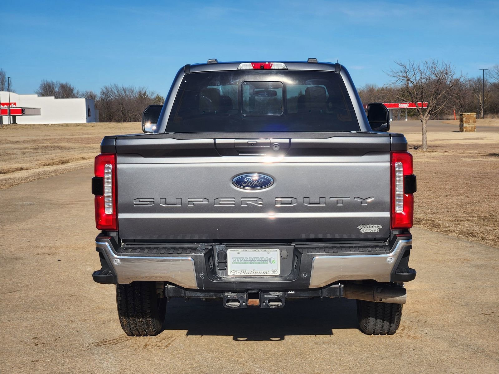 Used 2024 Ford F350 Lariat image 8