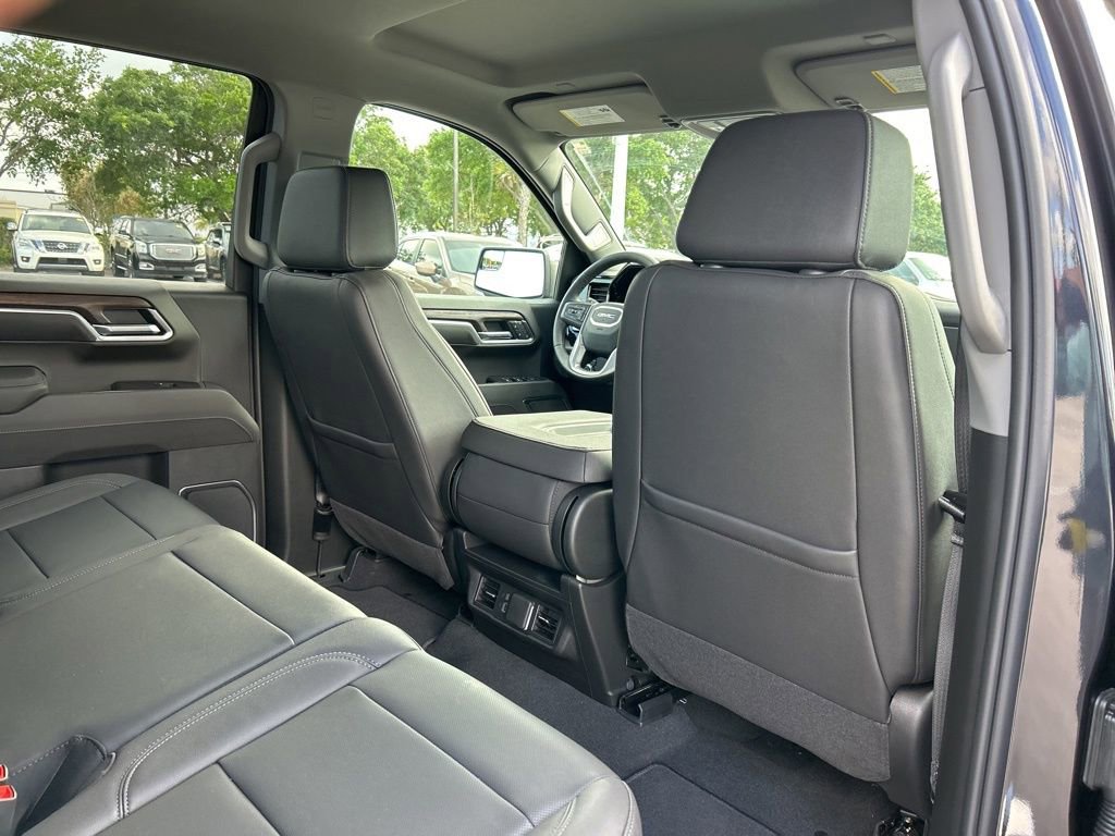 Used 2026 GMC Sierra 1500 SLT AWD/4WD image 46
