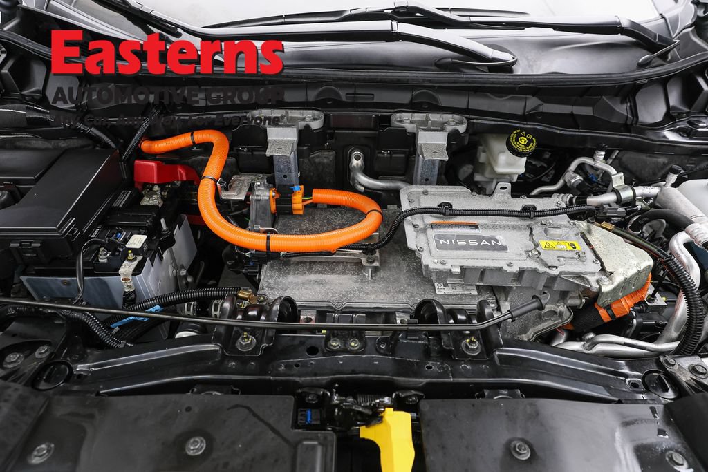 Used 2023 Nissan Ariya FWD image 7
