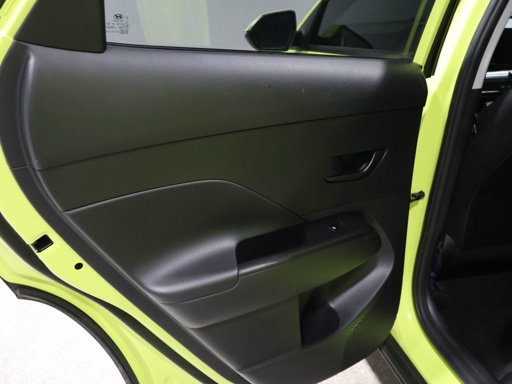 Used 2025 Hyundai Kona SEL AWD/4WD image 18