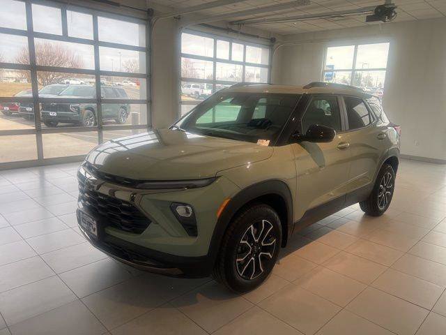 New 2026 Chevrolet TrailBlazer ACTIV w/ Convenience Package AWD/4WD image 3