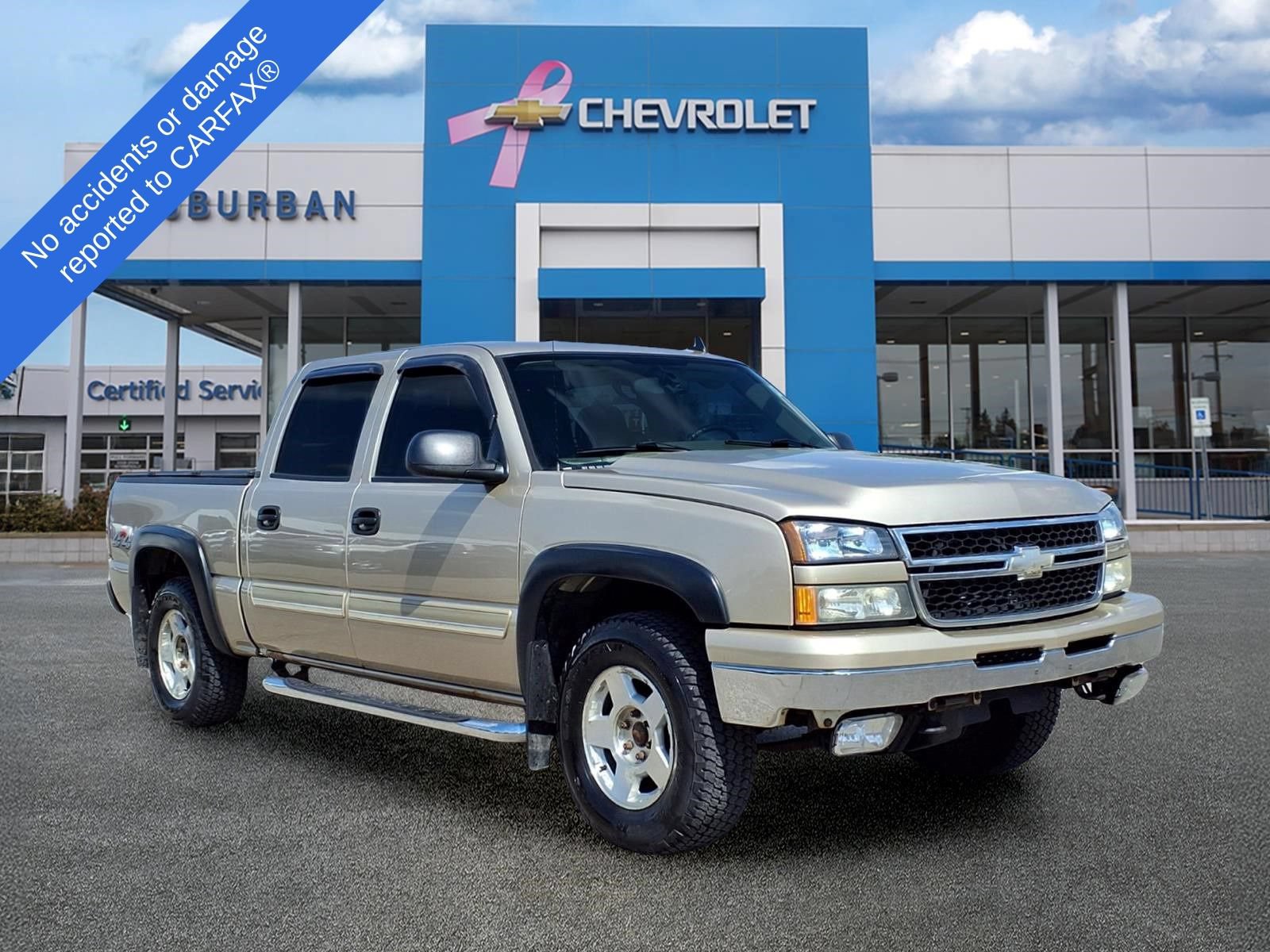 Used 2006 Chevrolet Silverado 1500 LT w/ Onstar Plus Package AWD/4WD image 3