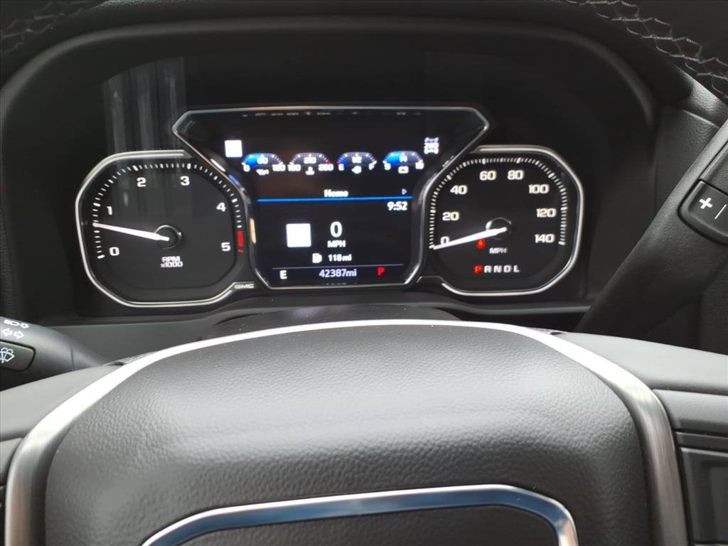Used 2023 GMC Sierra 2500 Denali w/ Denali Black Diamond Edition image 25