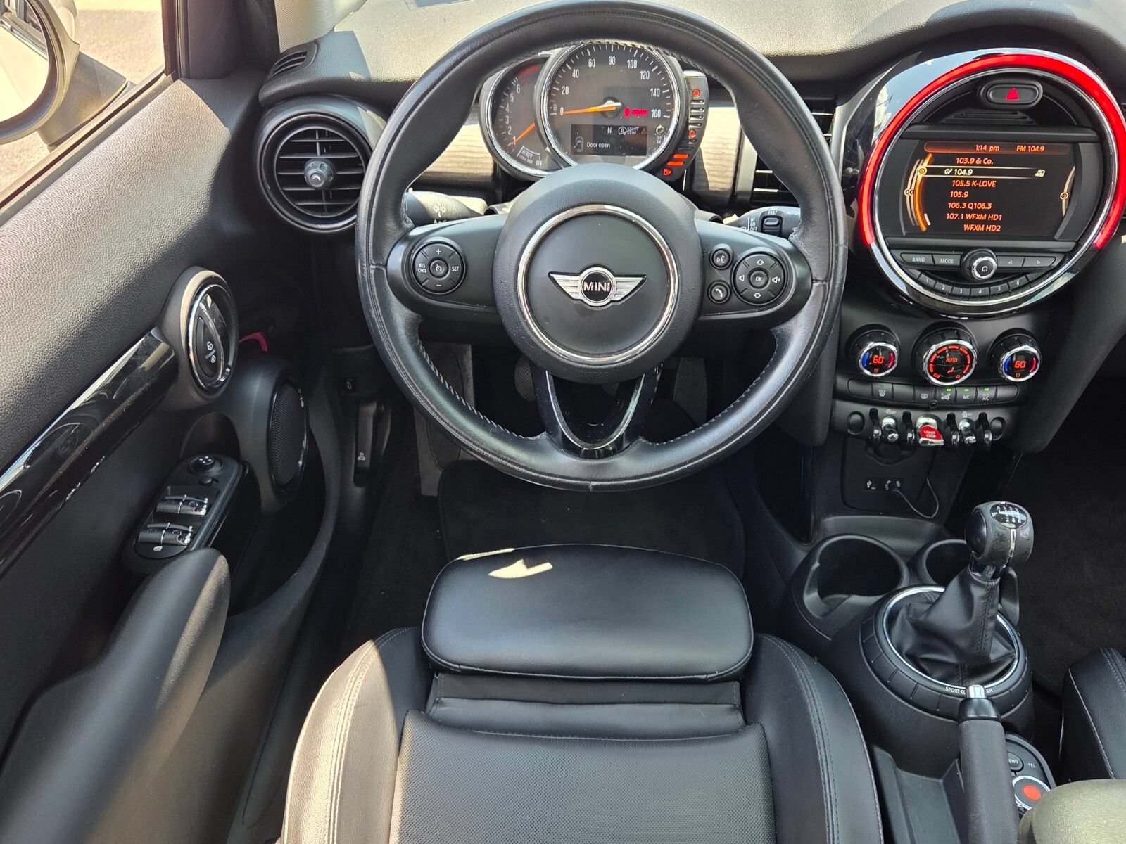 Used 2016 MINI Cooper 4-Door Hardtop FWD image 7