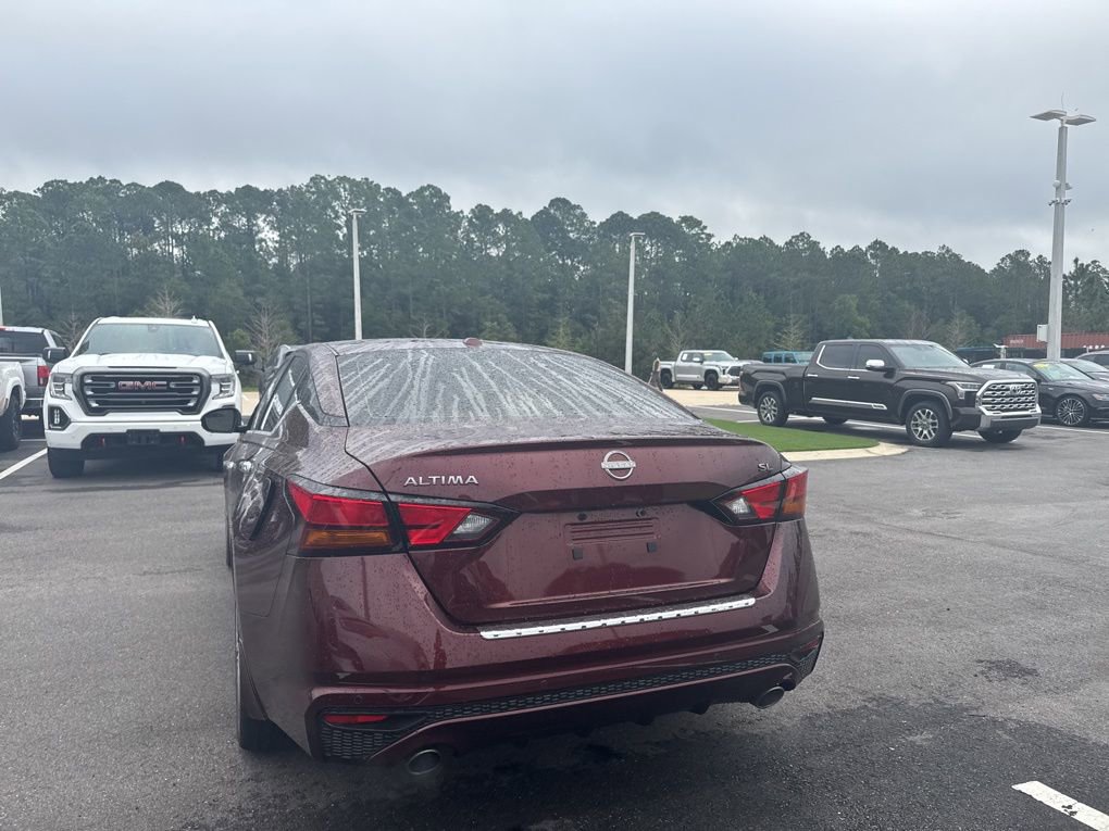 Used 2023 Nissan Altima 2.5 SL image 3