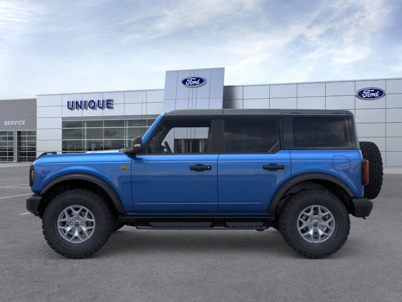New 2025 Ford Bronco Badlands image 3