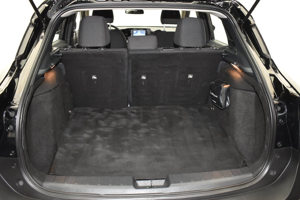 Used 2025 Nissan Kicks S AWD/4WD image 32