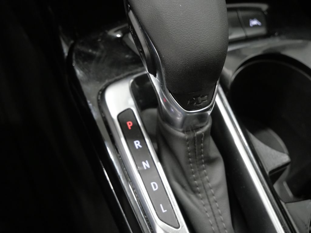 Used 2024 Chevrolet Trax LT w/ Driver Confidence Package FWD image 22