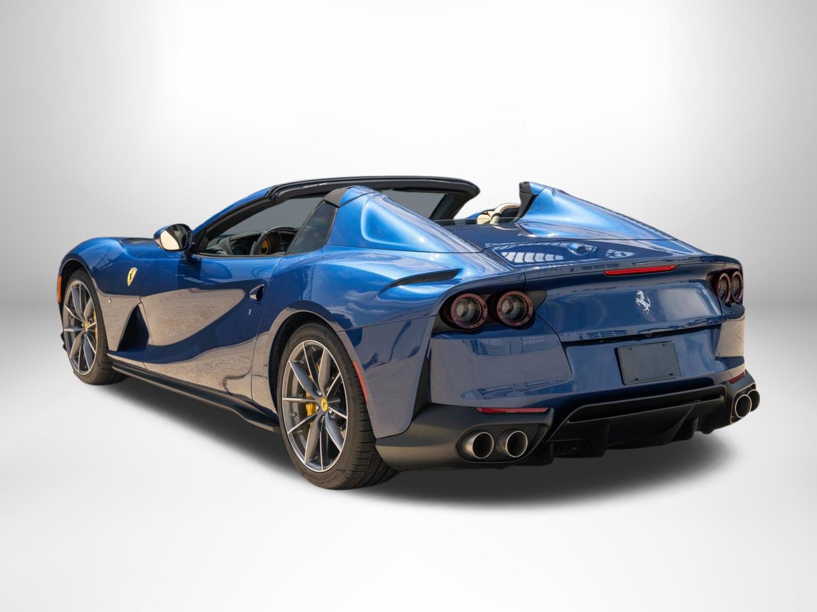 Used 2021 Ferrari 812 GTS RWD image 2