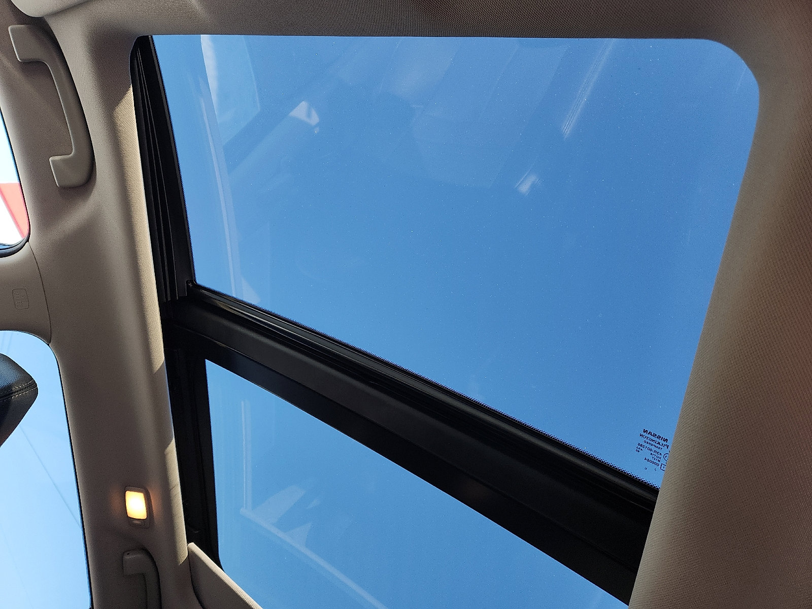 Used 2016 Nissan Rogue SL w/ SL Premium Package image 14