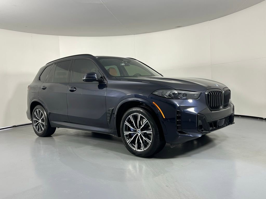 Used 2024 BMW X5 xDrive40i w/ M Sport Package