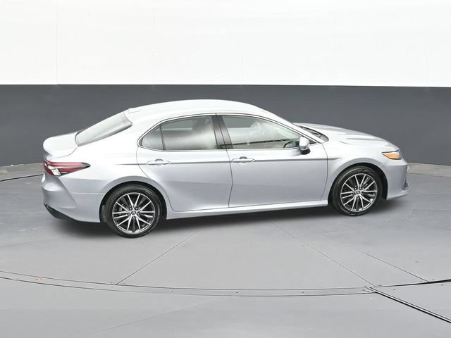 Used 2024 Toyota Camry XLE FWD image 65