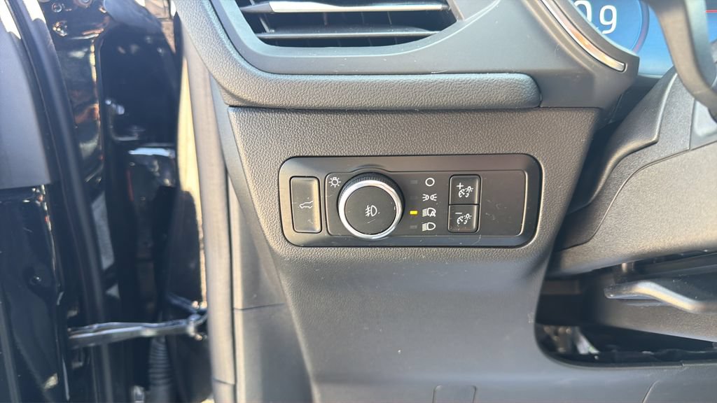 Used 2023 Ford Escape Platinum AWD/4WD image 31
