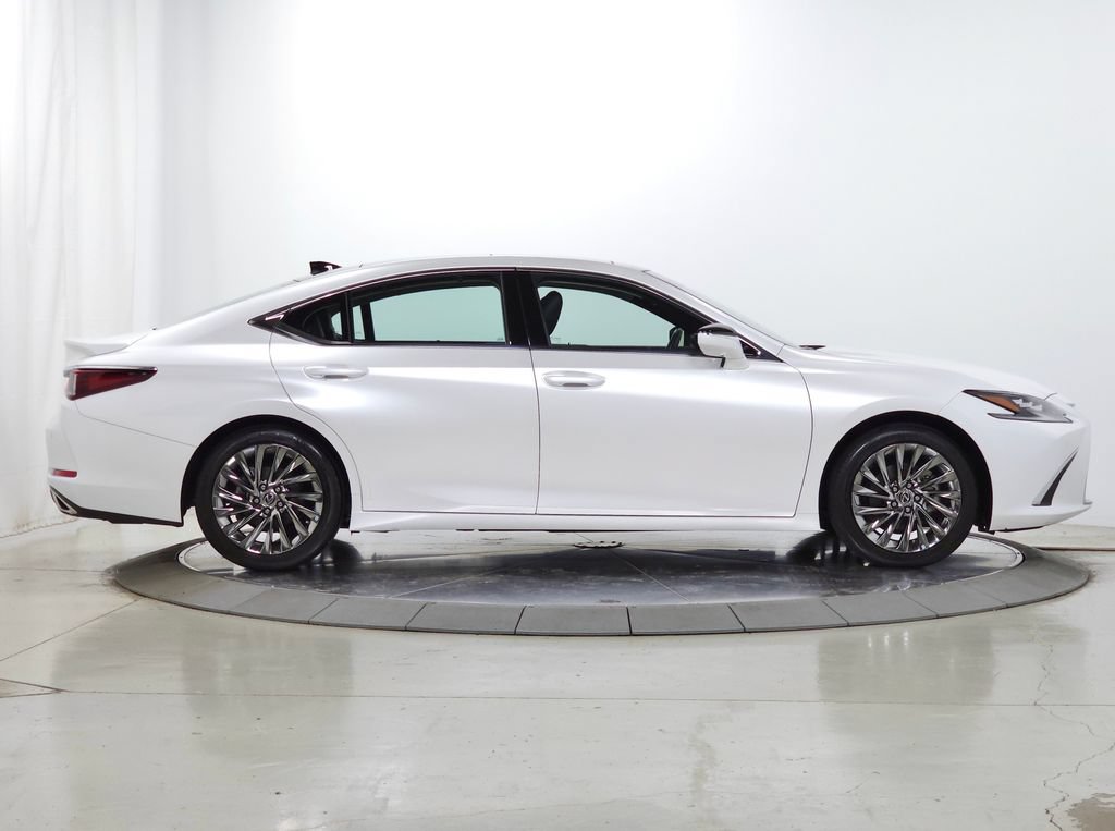 Used 2024 Lexus ES 350 Ultra Luxury FWD image 10
