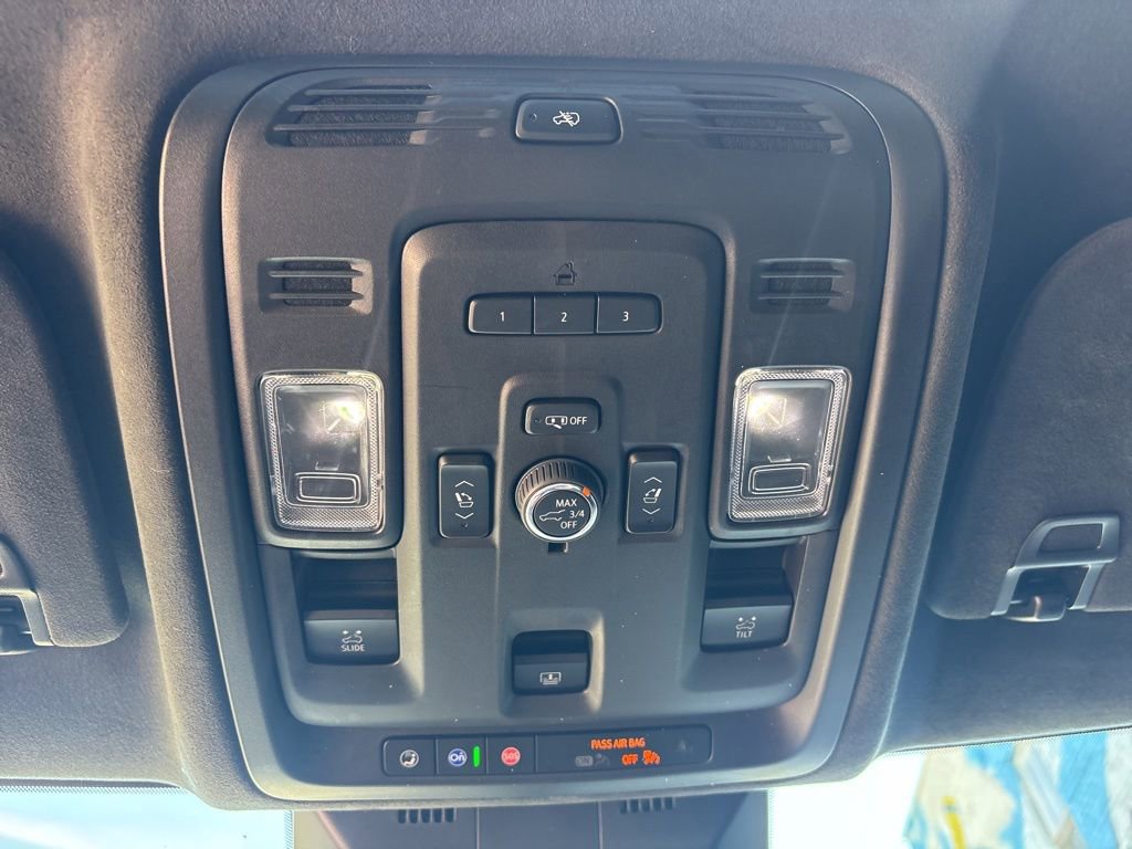 Used 2022 Cadillac Escalade Sport Platinum AWD/4WD image 22