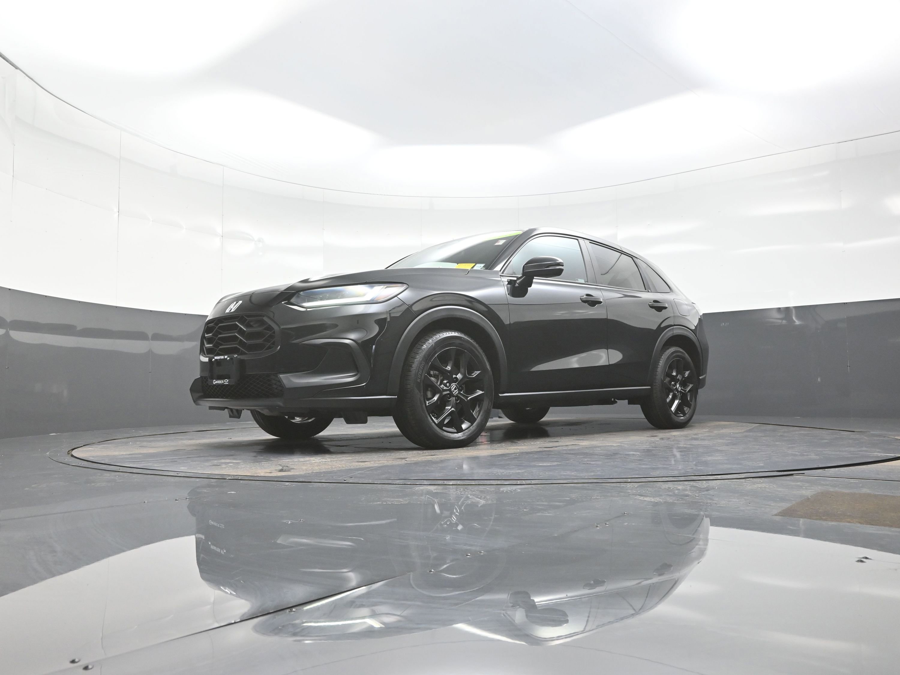 Used 2023 Honda HR-V Sport image 11