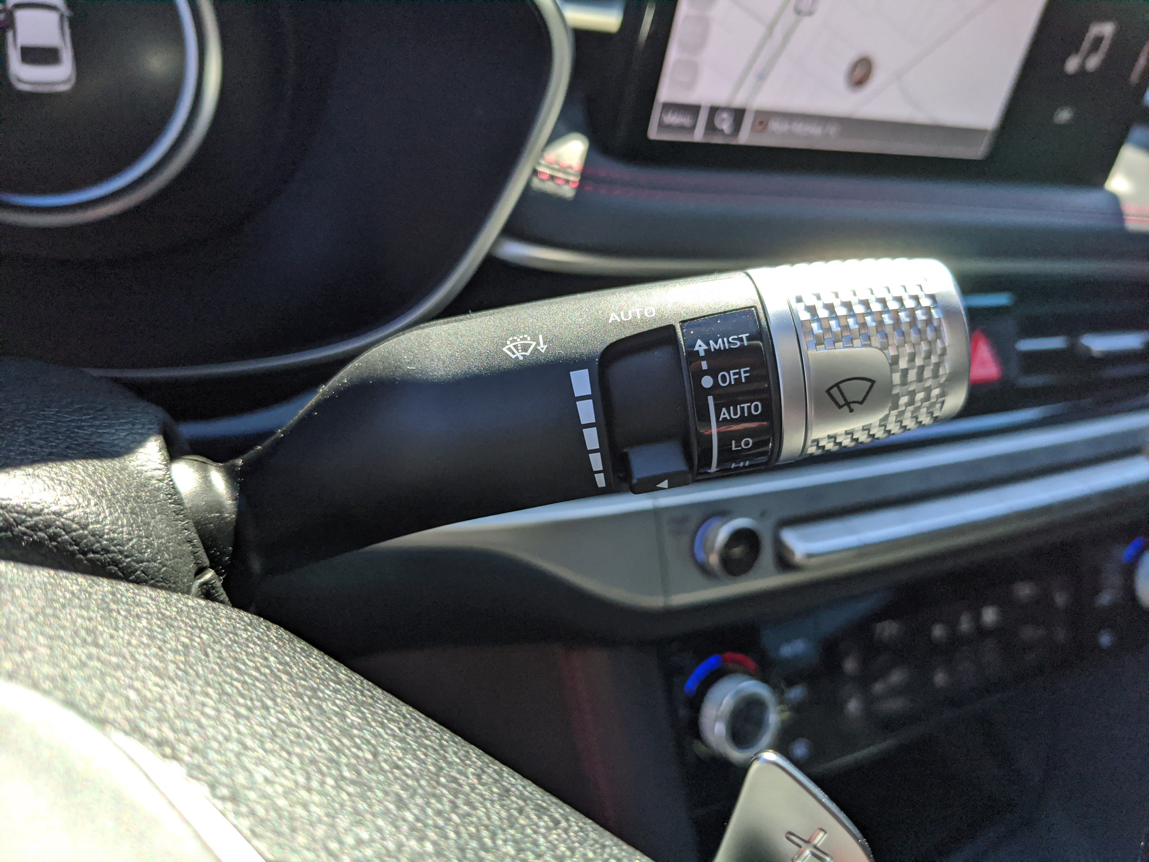 Used 2024 Genesis G70 3.3T Advanced w/ Sport Prestige Package image 30