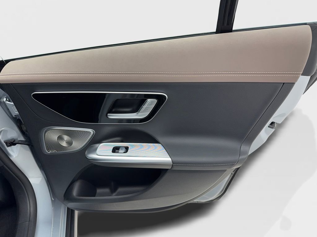 Used 2023 Mercedes-Benz EQE 500 4MATIC Sedan w/ Pinnacle Trim Package image 37