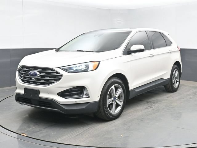 Used 2019 Ford Edge Titanium w/ Equipment Group 301A AWD/4WD image 5