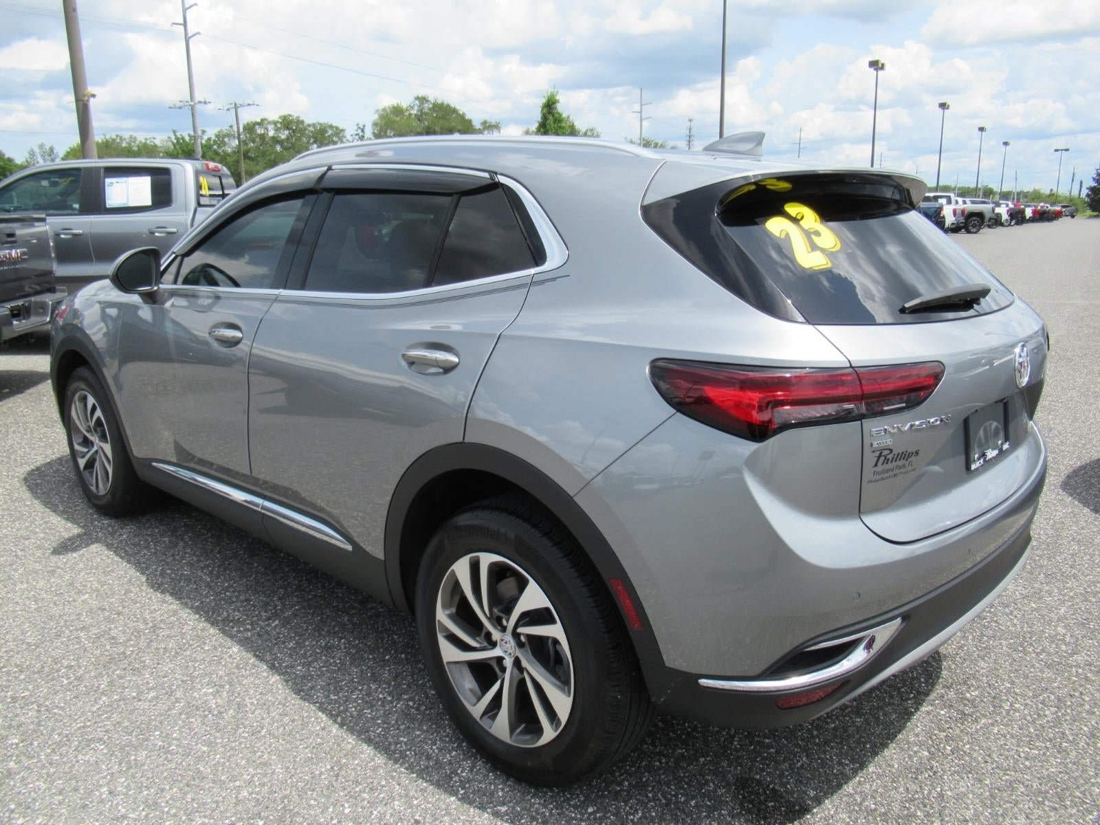 Used 2023 Buick Envision Essence AWD/4WD image 5