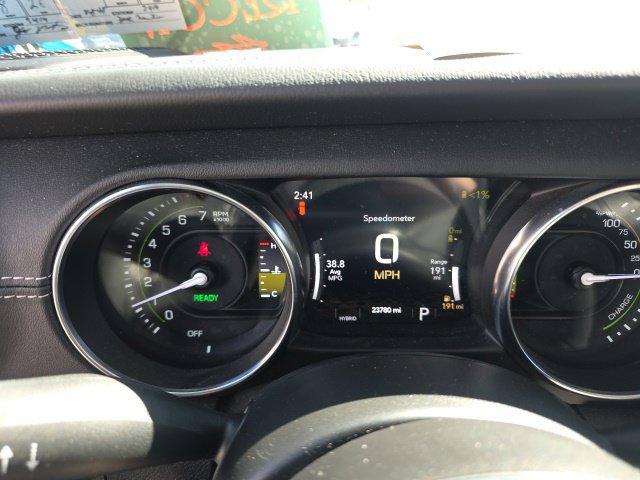 Used 2023 Jeep Wrangler Unlimited Sahara w/ Cold Weather Group AWD/4WD image 18