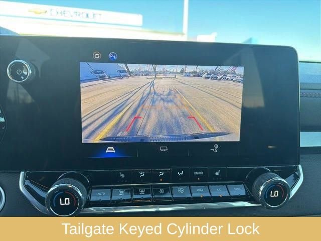 Used 2024 Chevrolet Colorado Z71 w/ Z71 Convenience Package 2 image 19