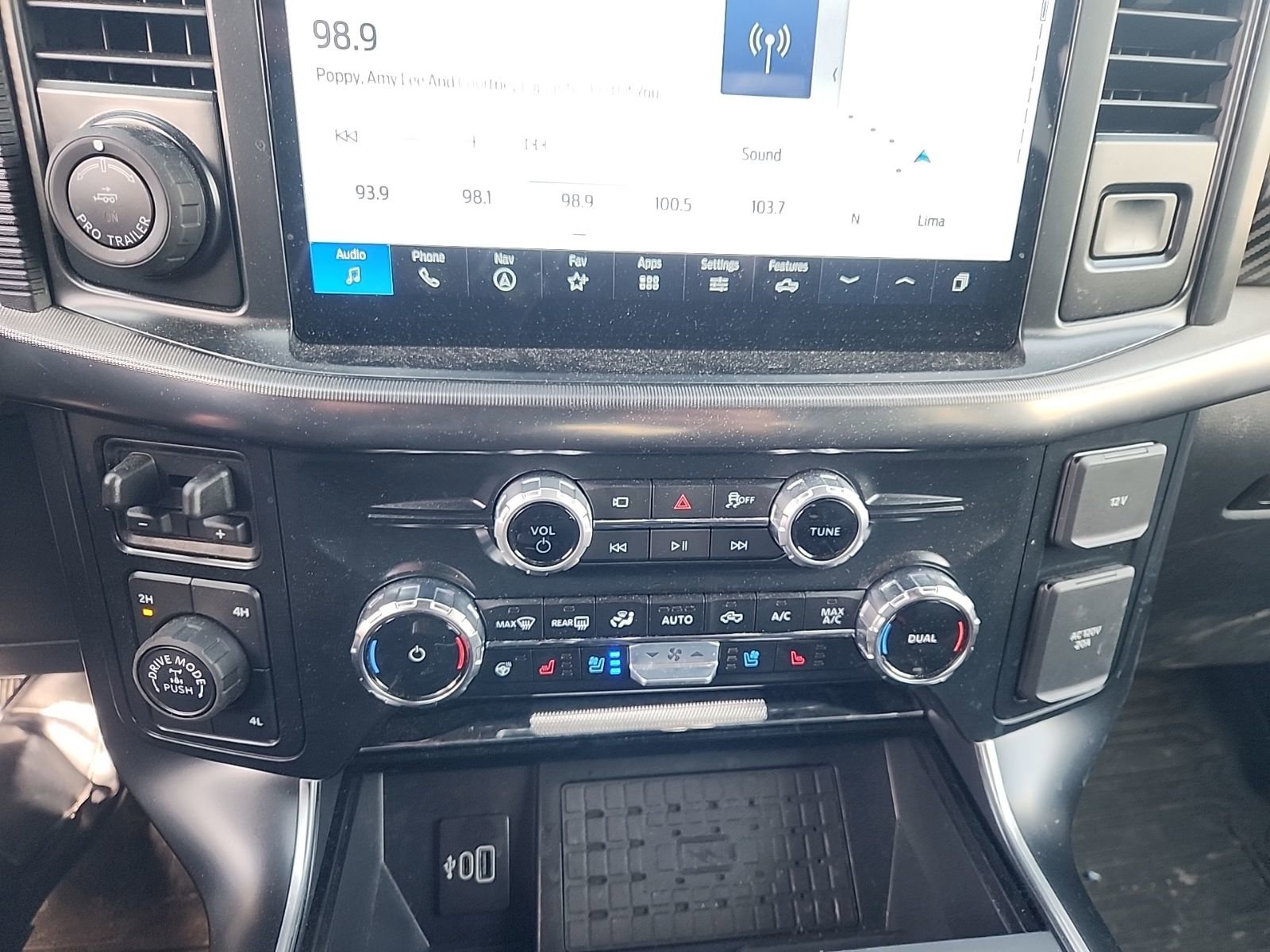 Used 2025 Ford F150 Raptor image 16