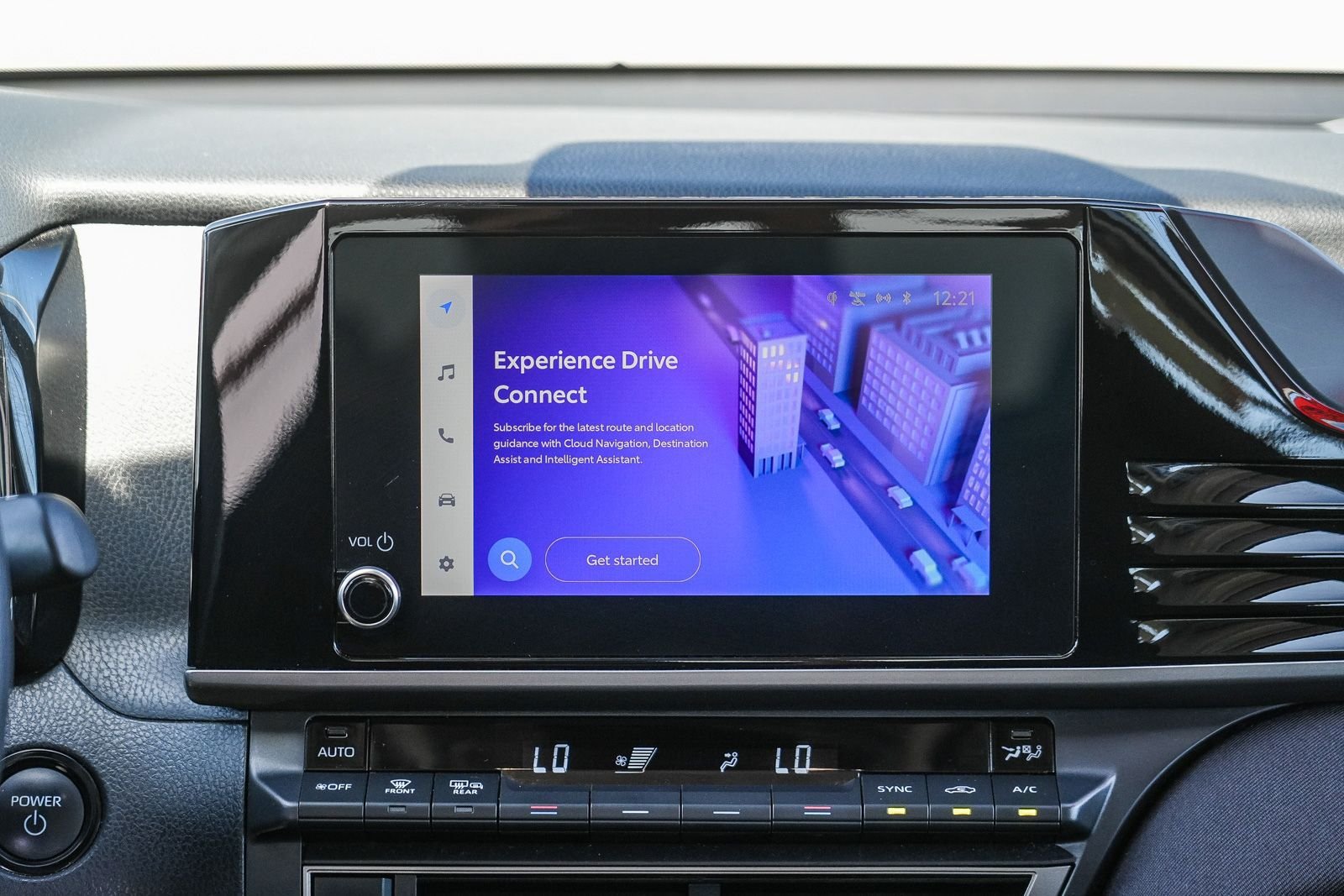Certified 2025 Toyota Camry LE FWD image 14