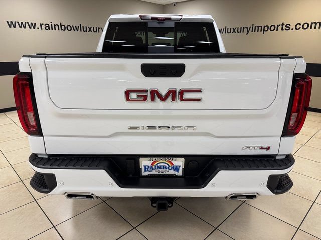 Used 2025 GMC Sierra 1500 AT4 w/ AT4 Premium Package AWD/4WD image 5