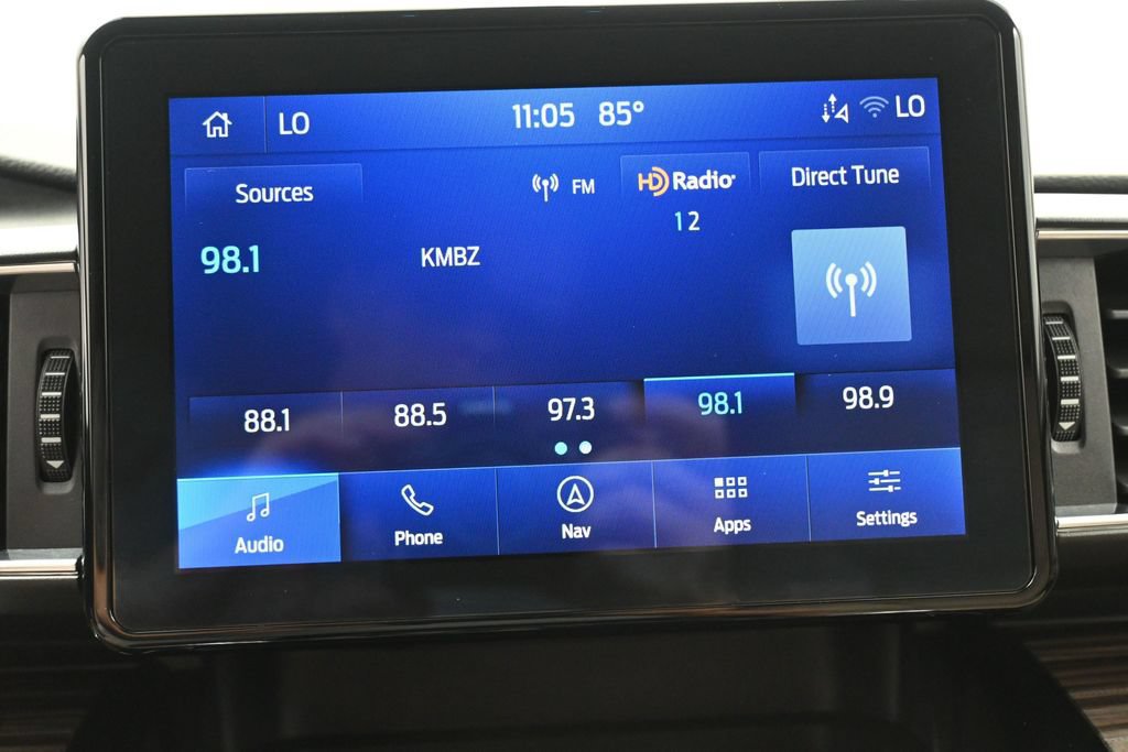 Used 2022 Ford Explorer Limited w/ Equipment Group 301A AWD/4WD image 20