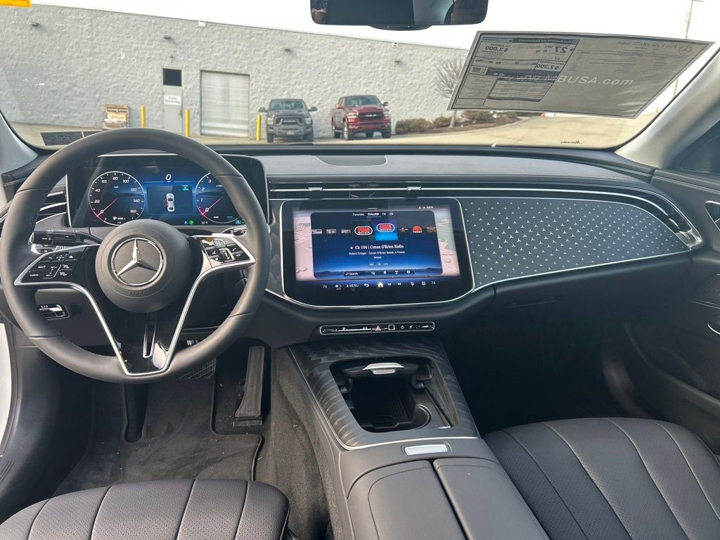New 2026 Mercedes-Benz E 350 4MATIC Sedan image 11