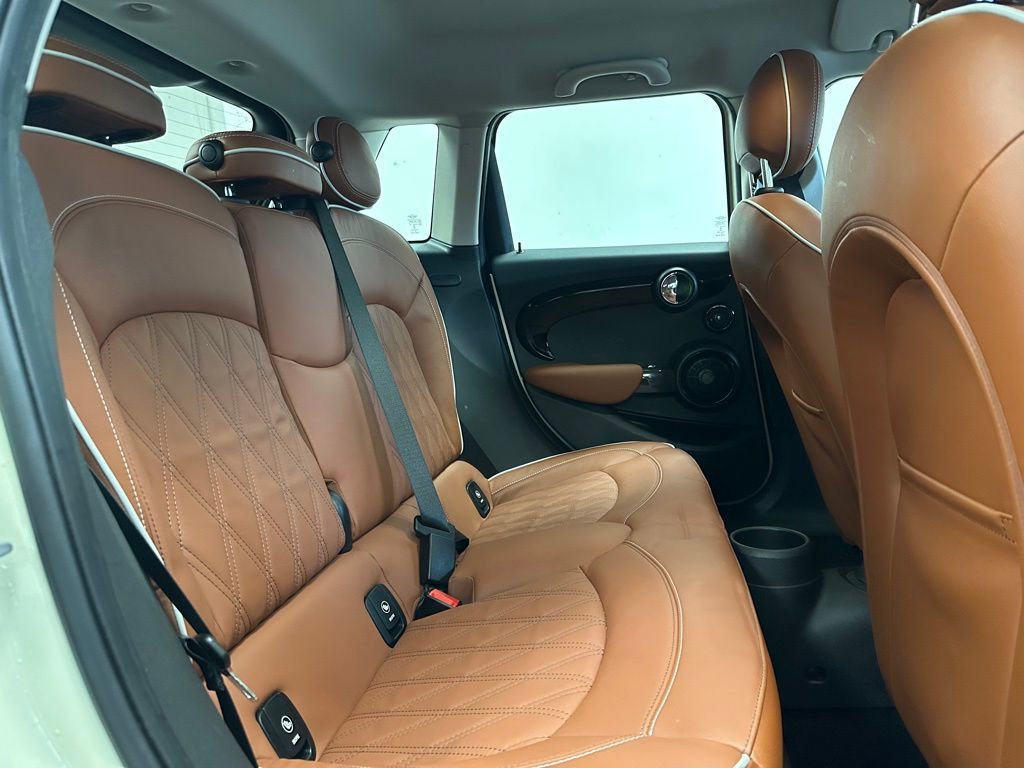 Used 2021 MINI Cooper S w/ Signature Upholstery Package image 9