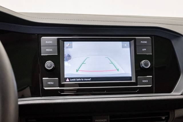 Used 2024 Volkswagen Jetta SE w/ Panoramic Sunroof Package FWD image 13