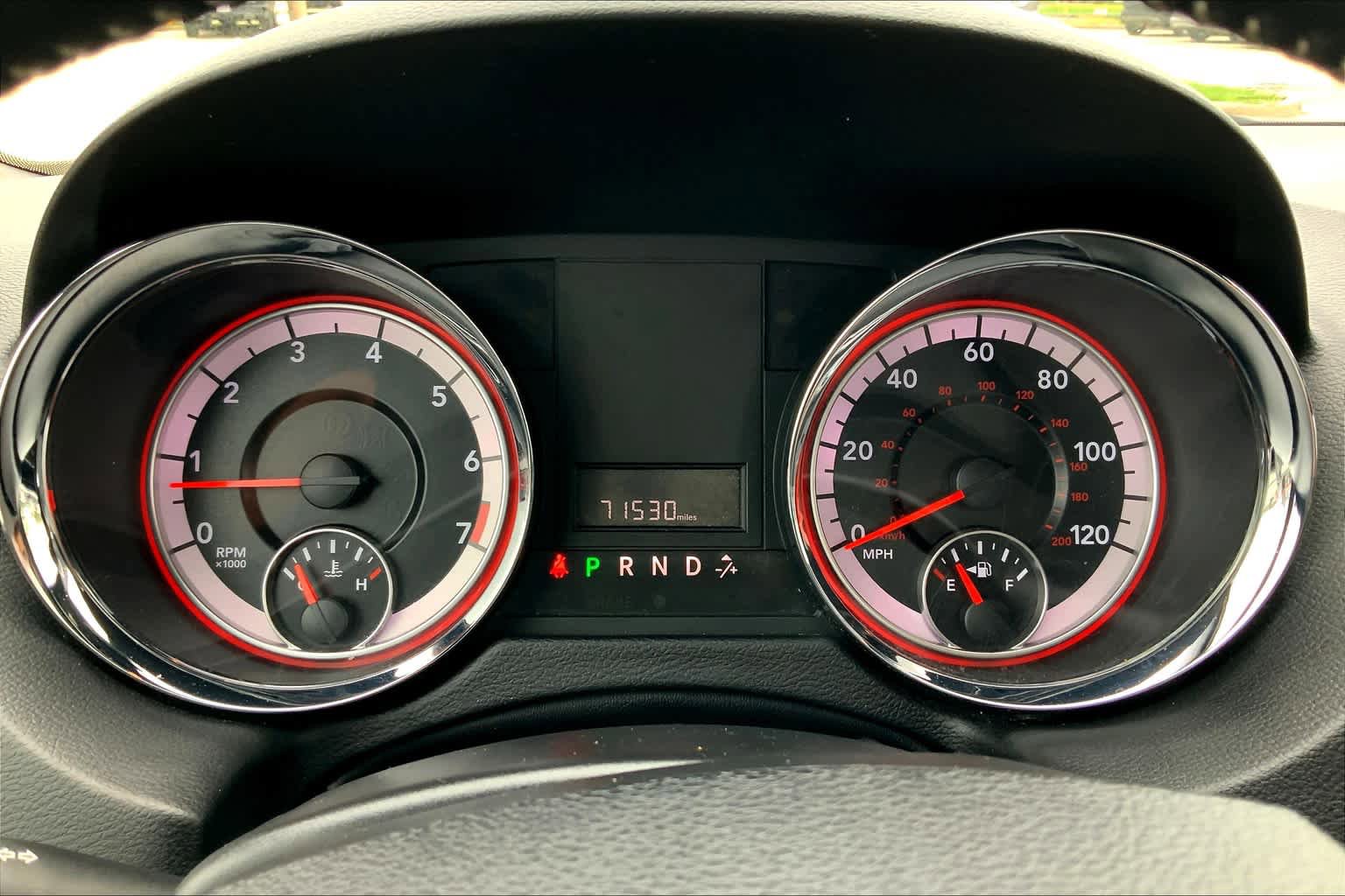 Used 2020 Dodge Grand Caravan SXT image 23