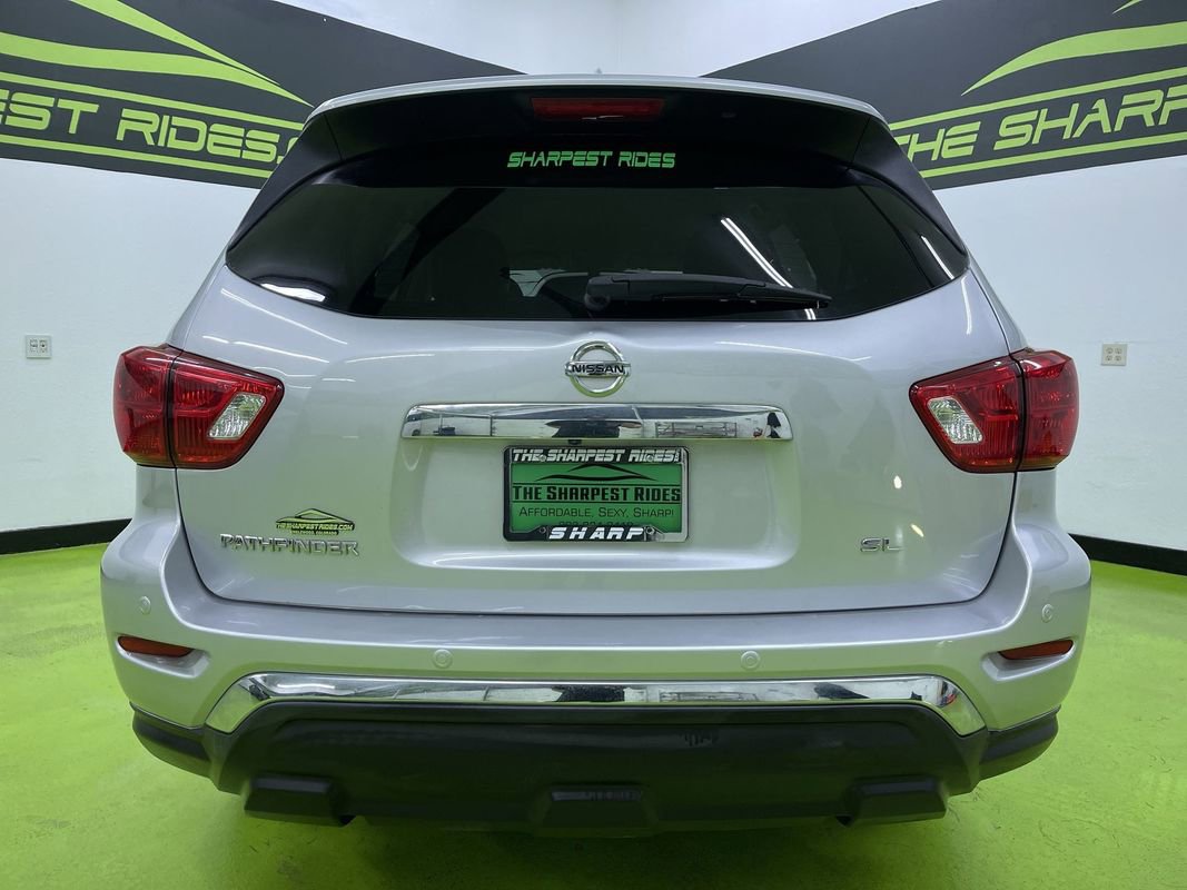 Used 2020 Nissan Pathfinder SL FWD image 8