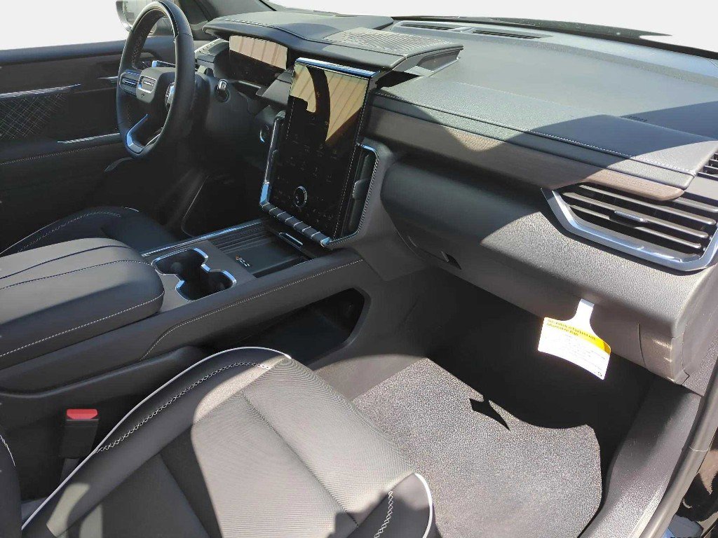 New 2025 GMC Acadia Denali w/ Super Cruise Package image 19