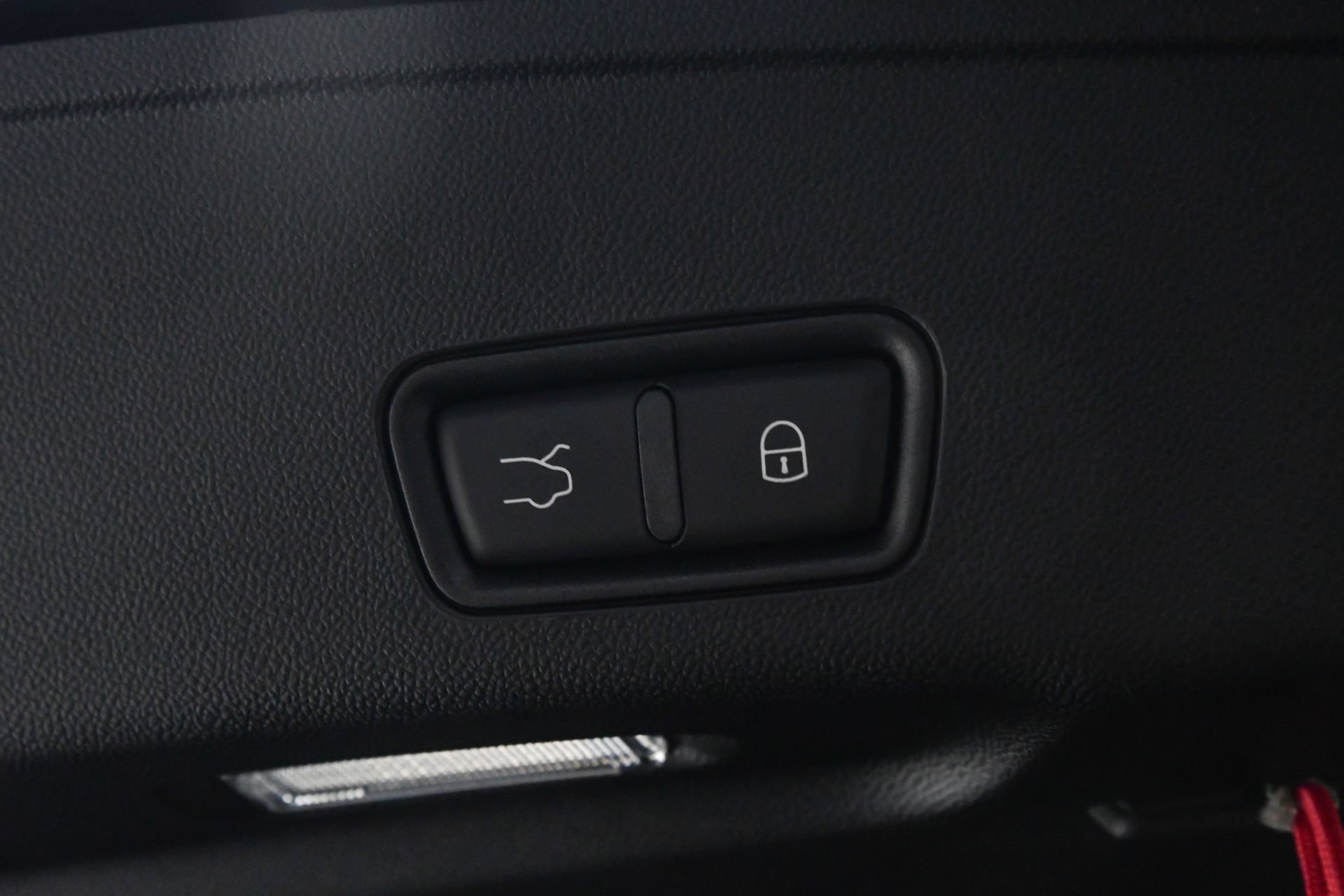 Used 2025 Maserati Grecale GT AWD/4WD image 8