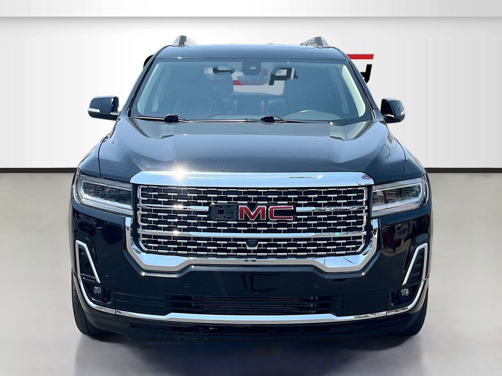 Used 2020 GMC Acadia Denali image 2