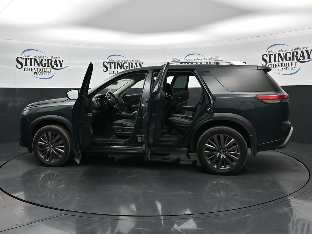Used 2024 Nissan Pathfinder SL w/ SL Premium Package FWD image 37
