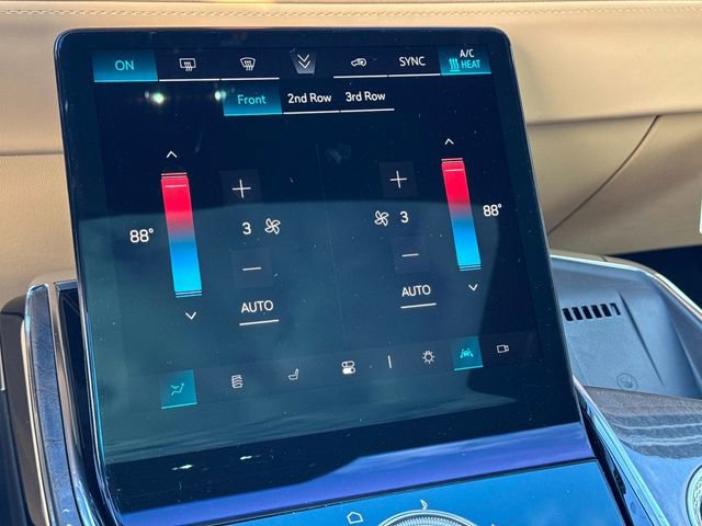 New 2026 Cadillac Escalade IQL Sport 2 w/ LPO, ONYX Package image 25