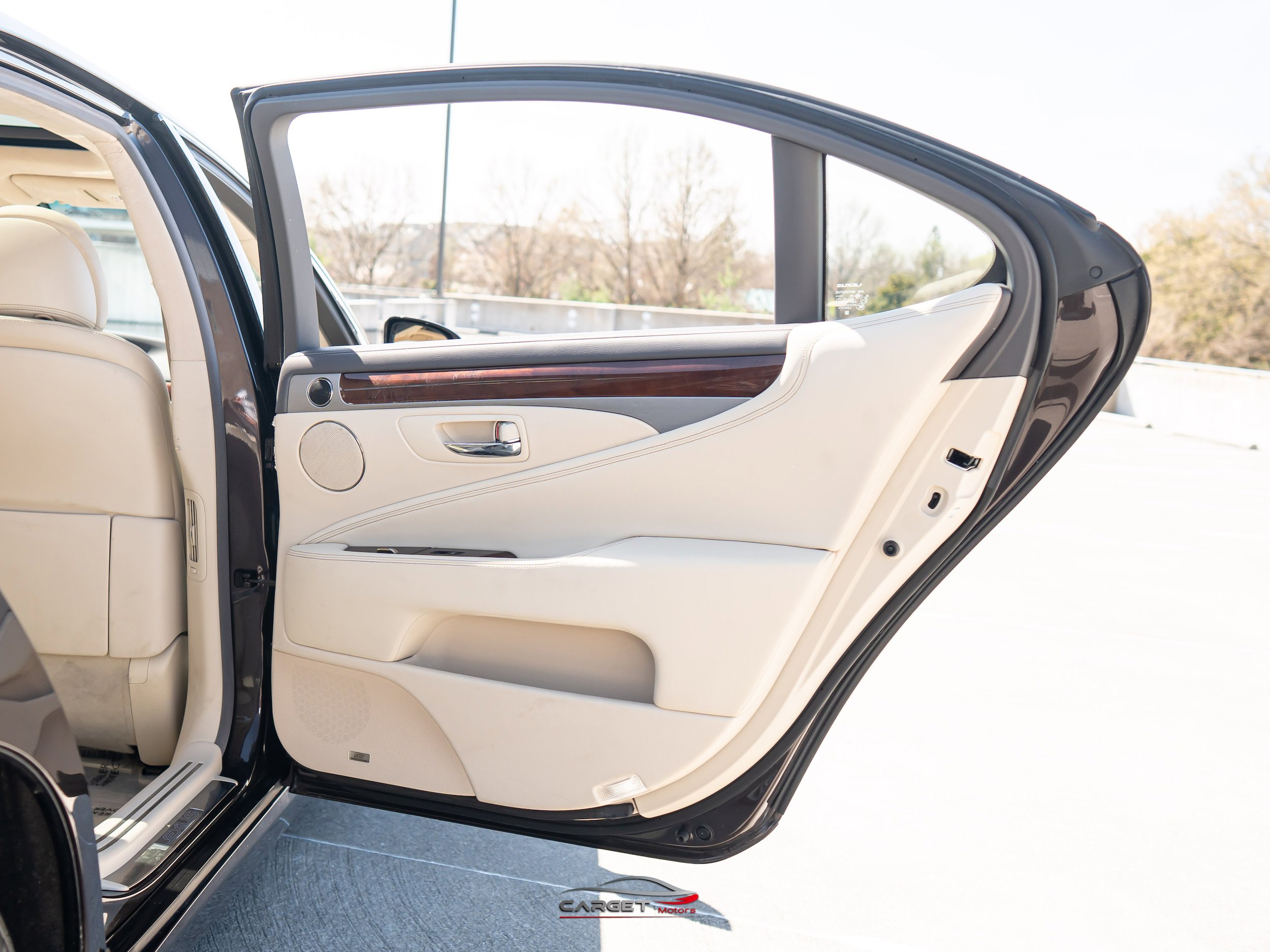 Used 2015 Lexus LS 460 L AWD/4WD image 48