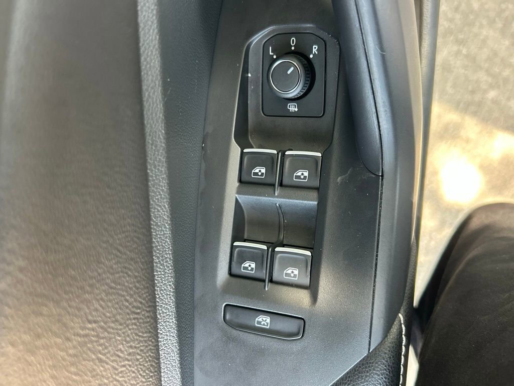 Used 2025 Volkswagen Jetta S image 18