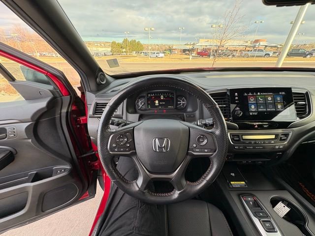 Used 2024 Honda Passport TrailSport image 16