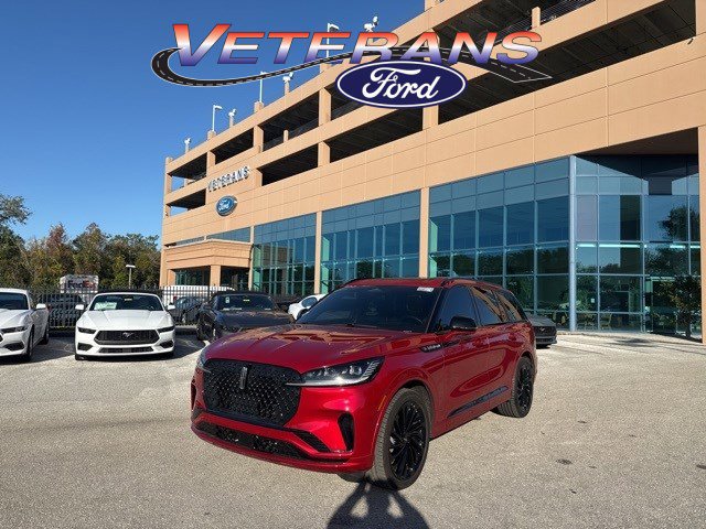 Used 2025 Lincoln Aviator Reserve w/ Jet Appearance Package image 1