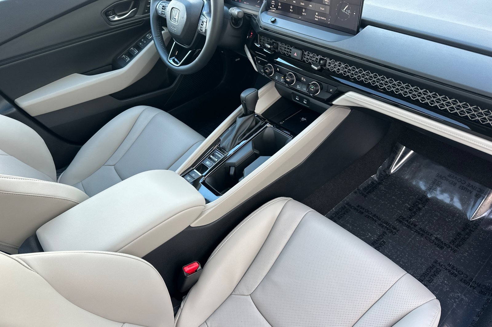 New 2026 Honda Accord EX-L image 13