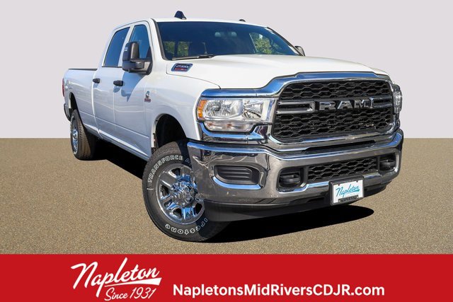 New 2024 RAM 2500 Tradesman w/ Chrome Appearance Group